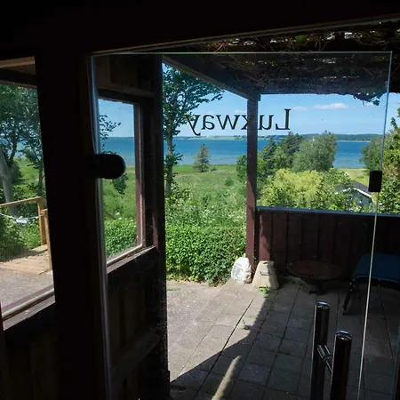 بيت للعطل With Panoramic View Of Lammefjorden