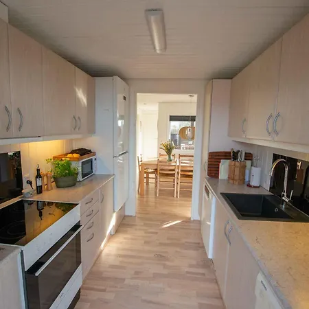 بيت للعطل With Panoramic View Of Lammefjorden *